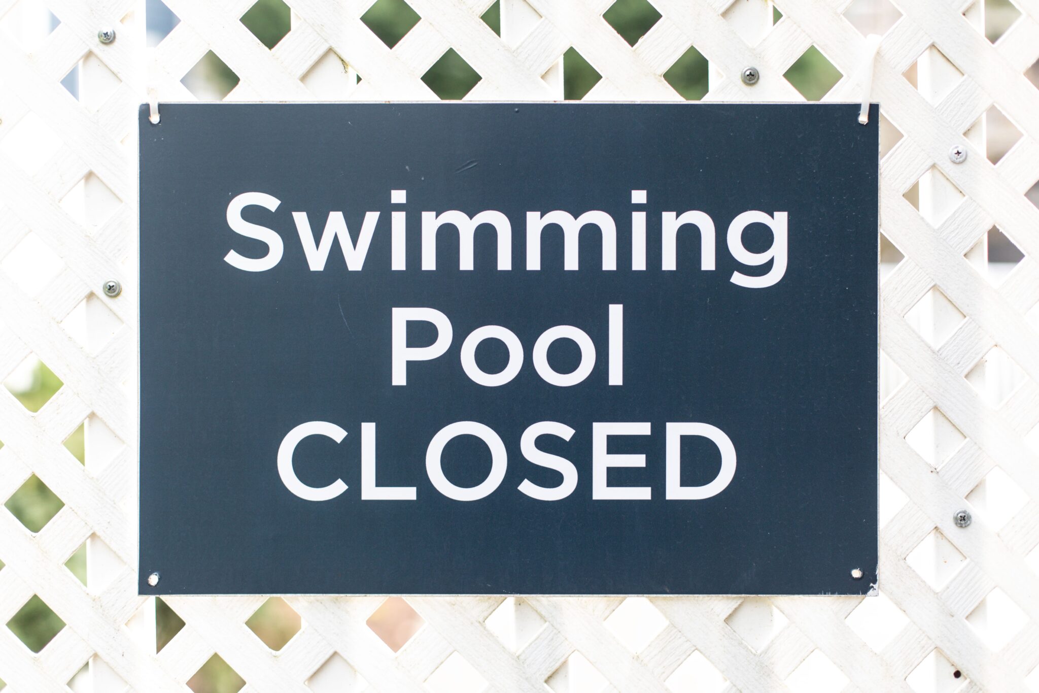 What's behind the UK swimming pool closures?